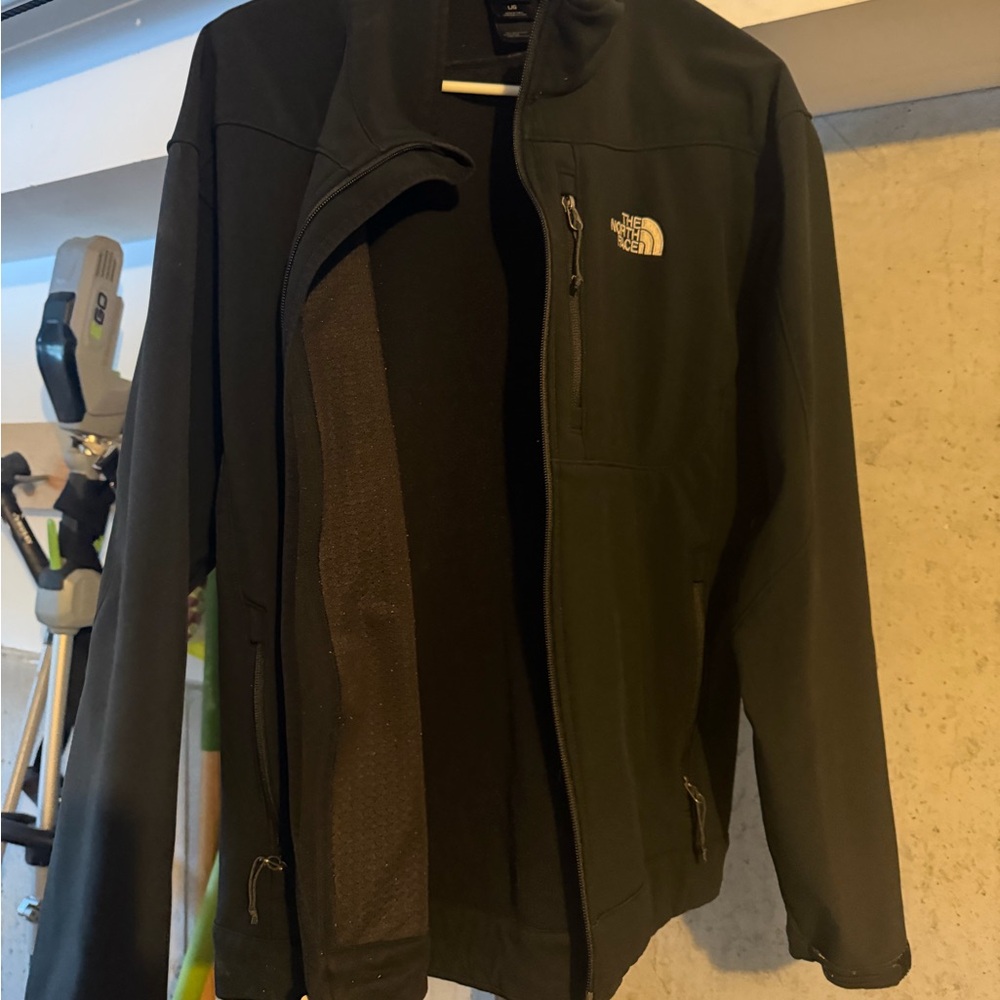The North Face Men's Dark Green Performance Jacket